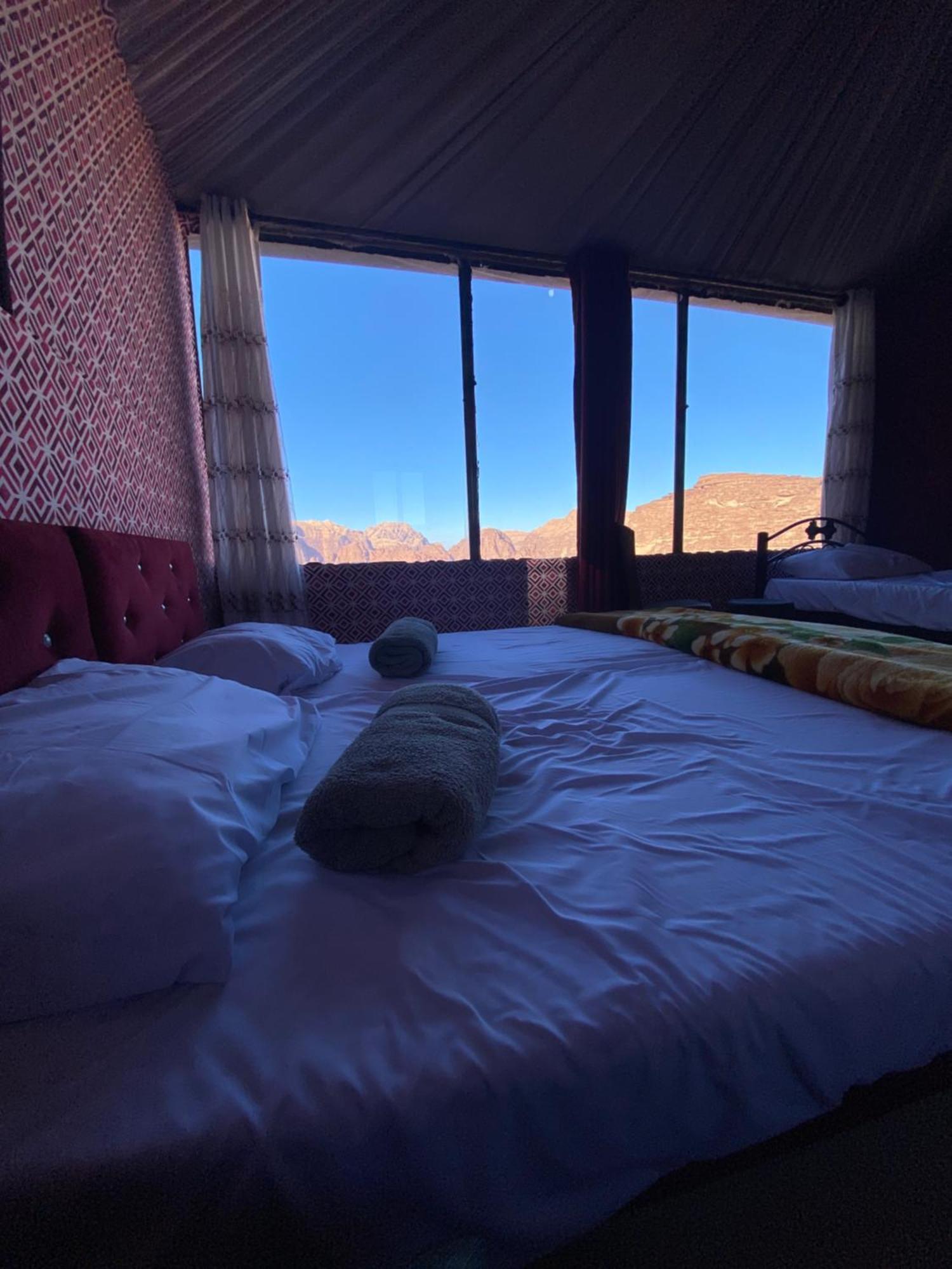 Wadi Rum Bedouin City Camp & Tours Ngoại thất bức ảnh