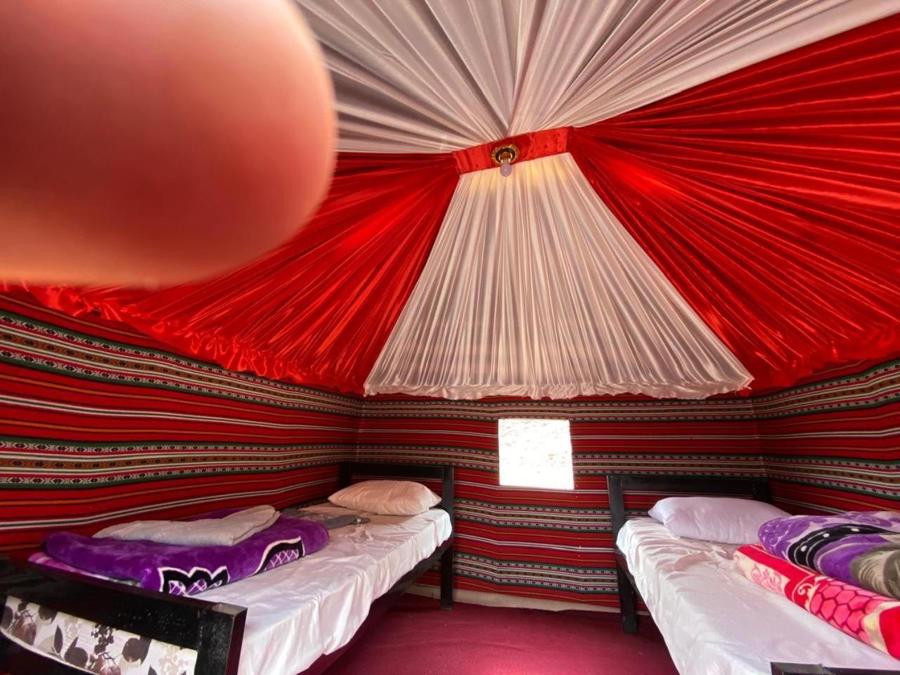 Wadi Rum Bedouin City Camp & Tours Ngoại thất bức ảnh