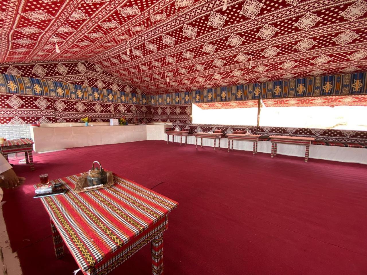 Wadi Rum Bedouin City Camp & Tours Ngoại thất bức ảnh